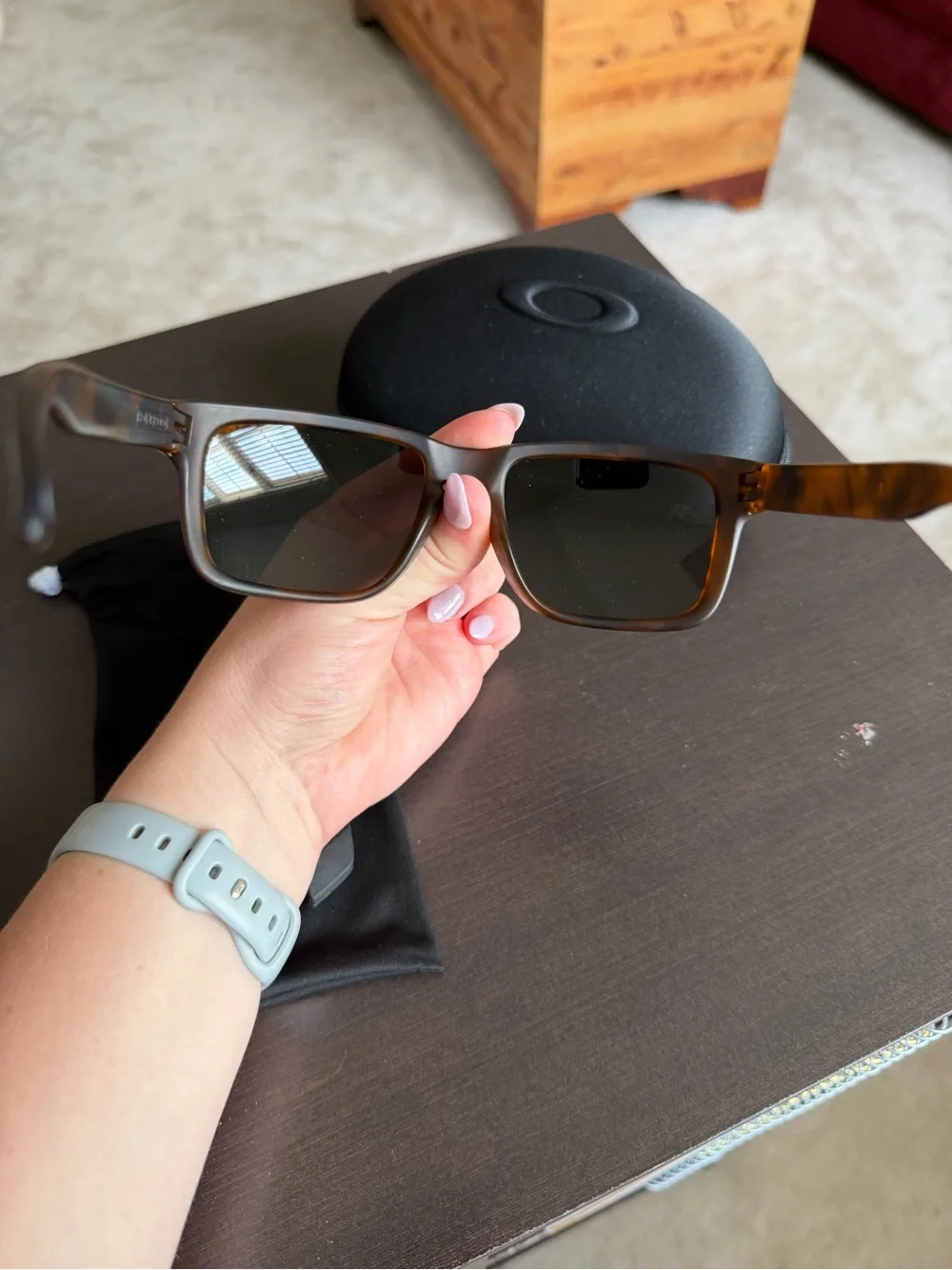 Oakley frame brown